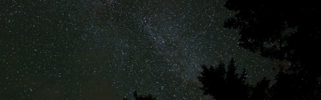 Astro Timelapse – A Hint of the Milky Way on a Moonless Night!